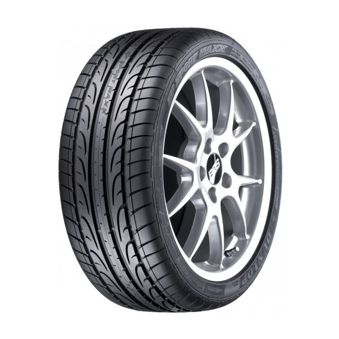 Dunlop SP Sport Maxx050 DSST CTT Tire 255/40RF19 96Y